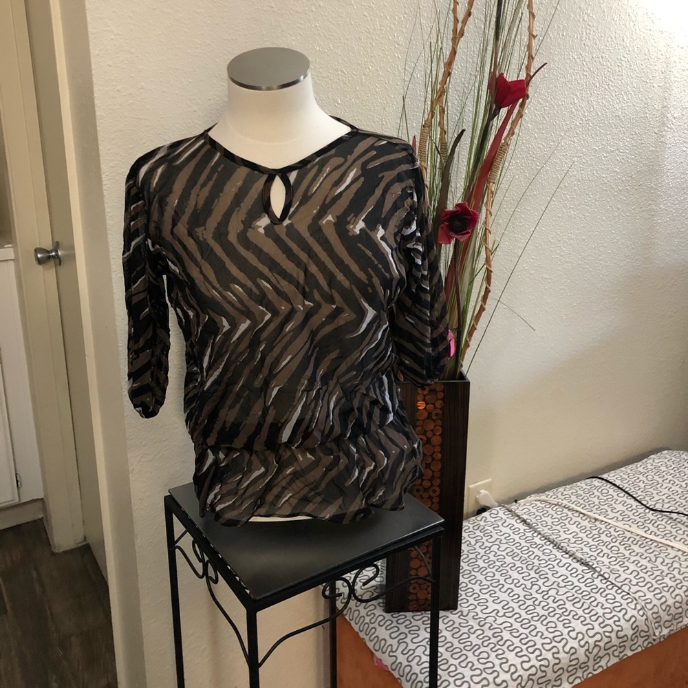 Animal print Silhouette blouse